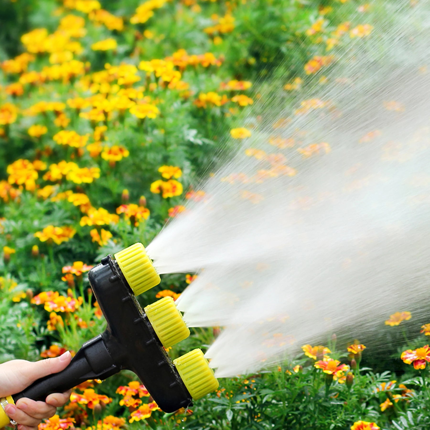 Efficient Atomizer Nozzle Adjustable Lawn Sprinkler